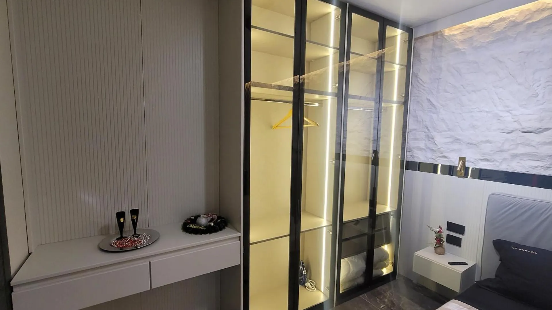La Mirage Suites & Apartments Tirana
