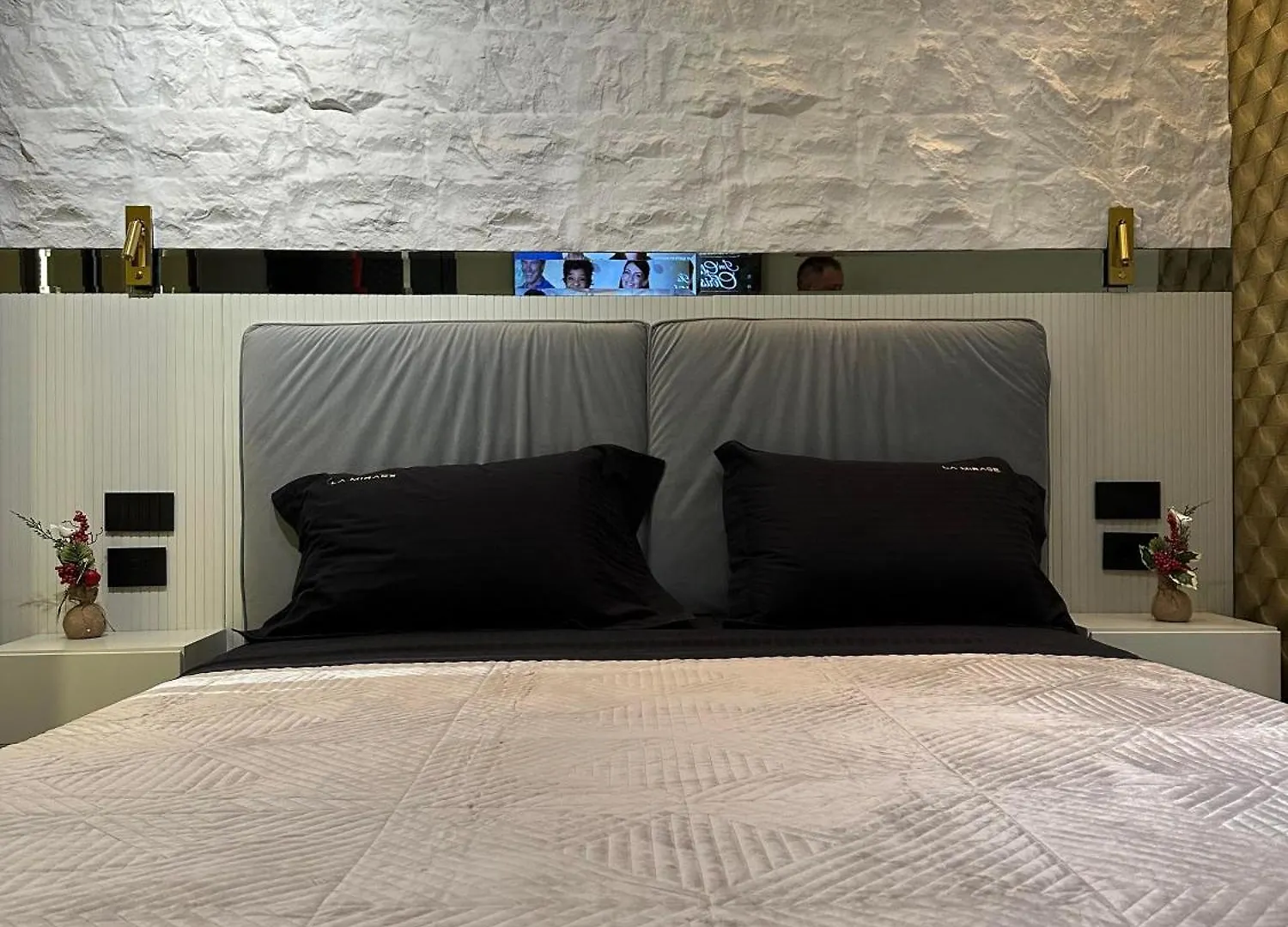 La Mirage Suites & Apartments تيرانا 0*,