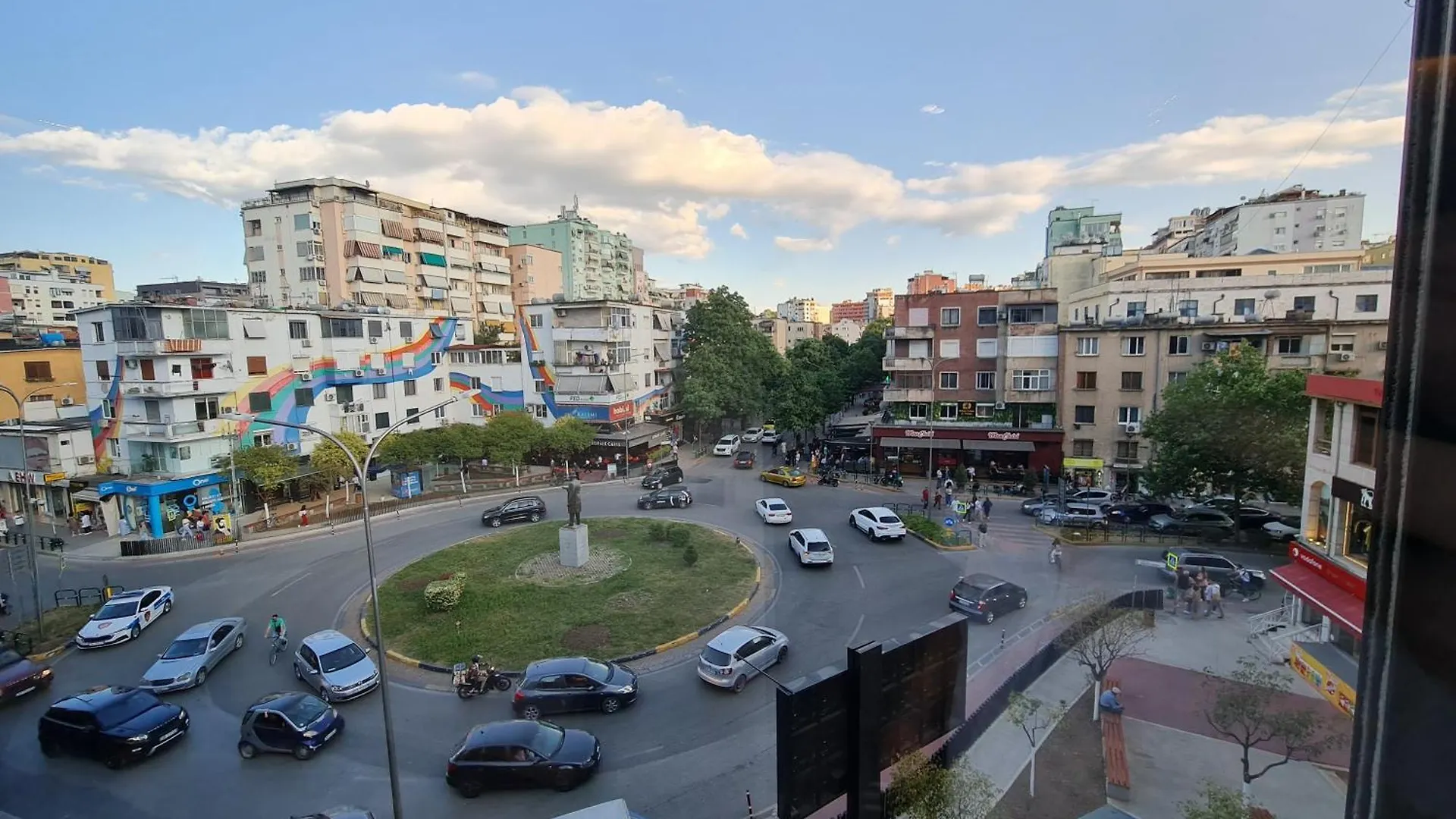 La Mirage Suites & Apartments Tirana