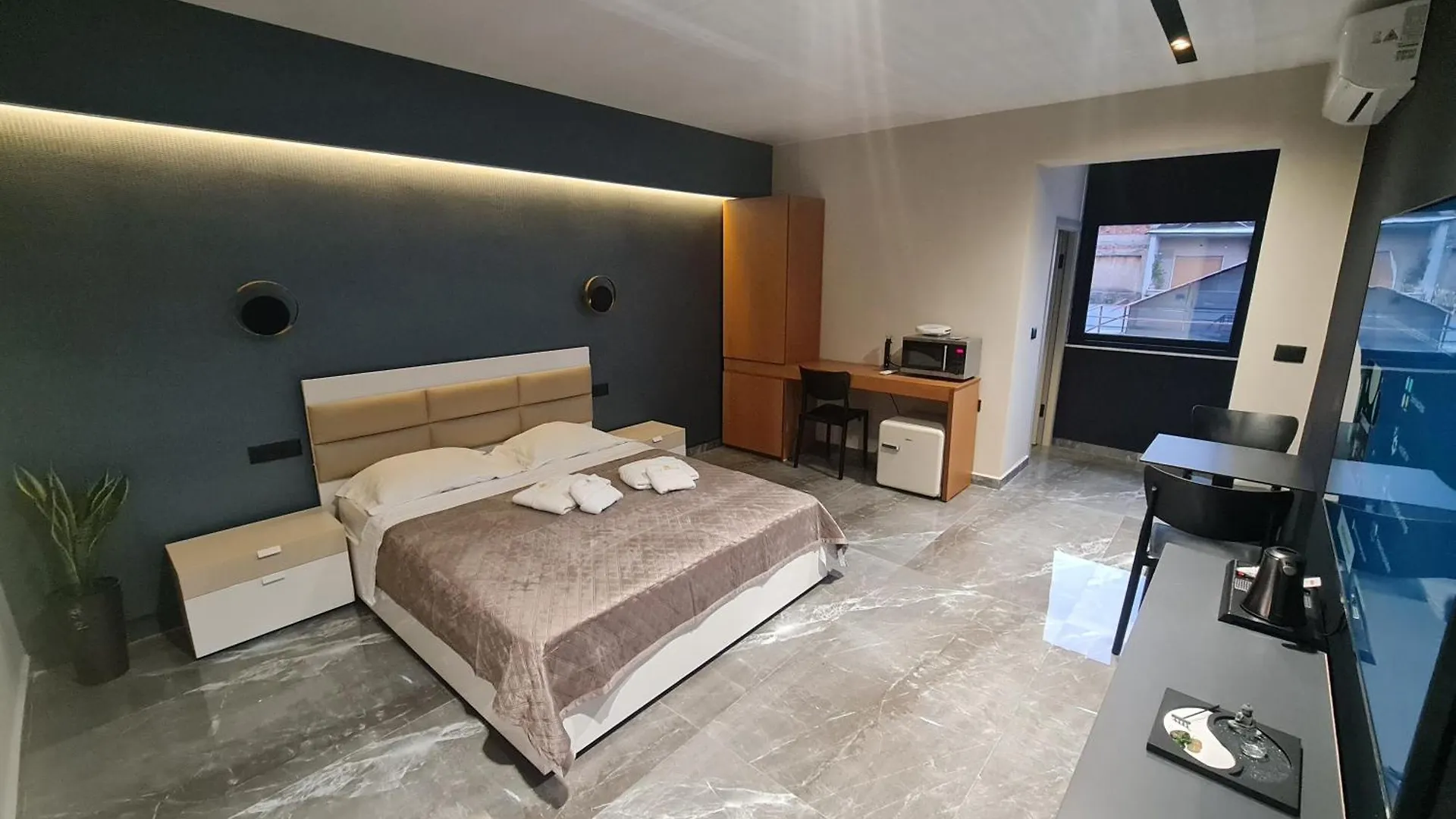 La Mirage Suites & Apartments تيرانا 0*,  ألبانيا