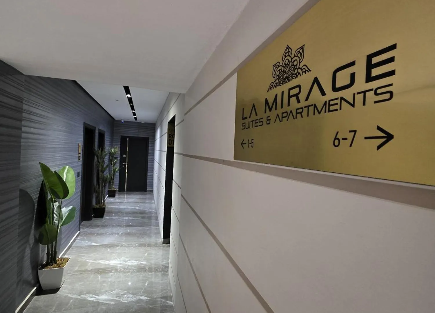 La Mirage Suites & Apartments Tirana 0*,