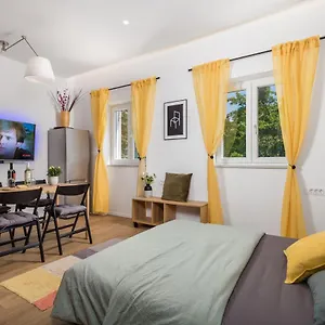 trsat-central-apartments.primorje-gorskikotar.com/