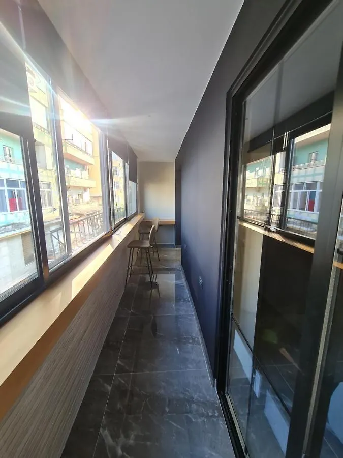 La Mirage Suites & Apartments Tirana