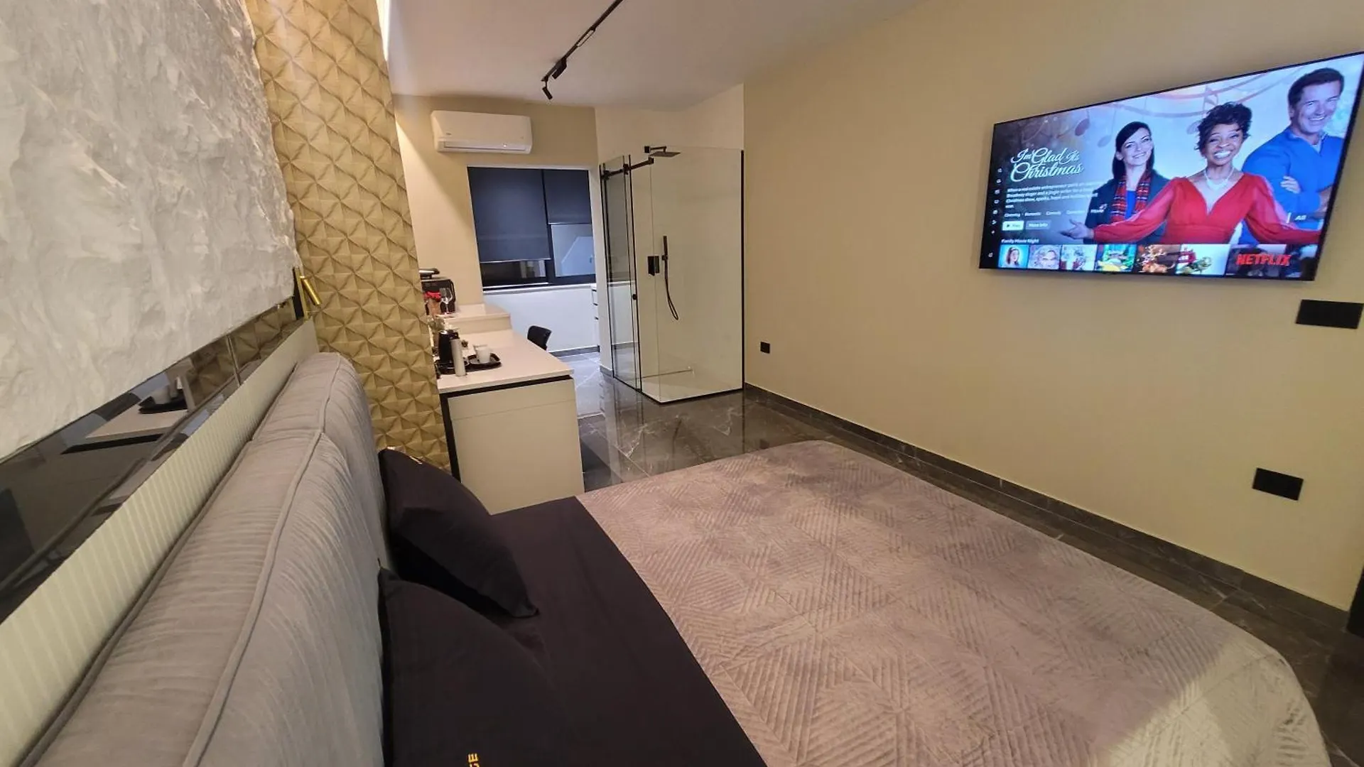 La Mirage Suites & Apartments Tirana Albanien
