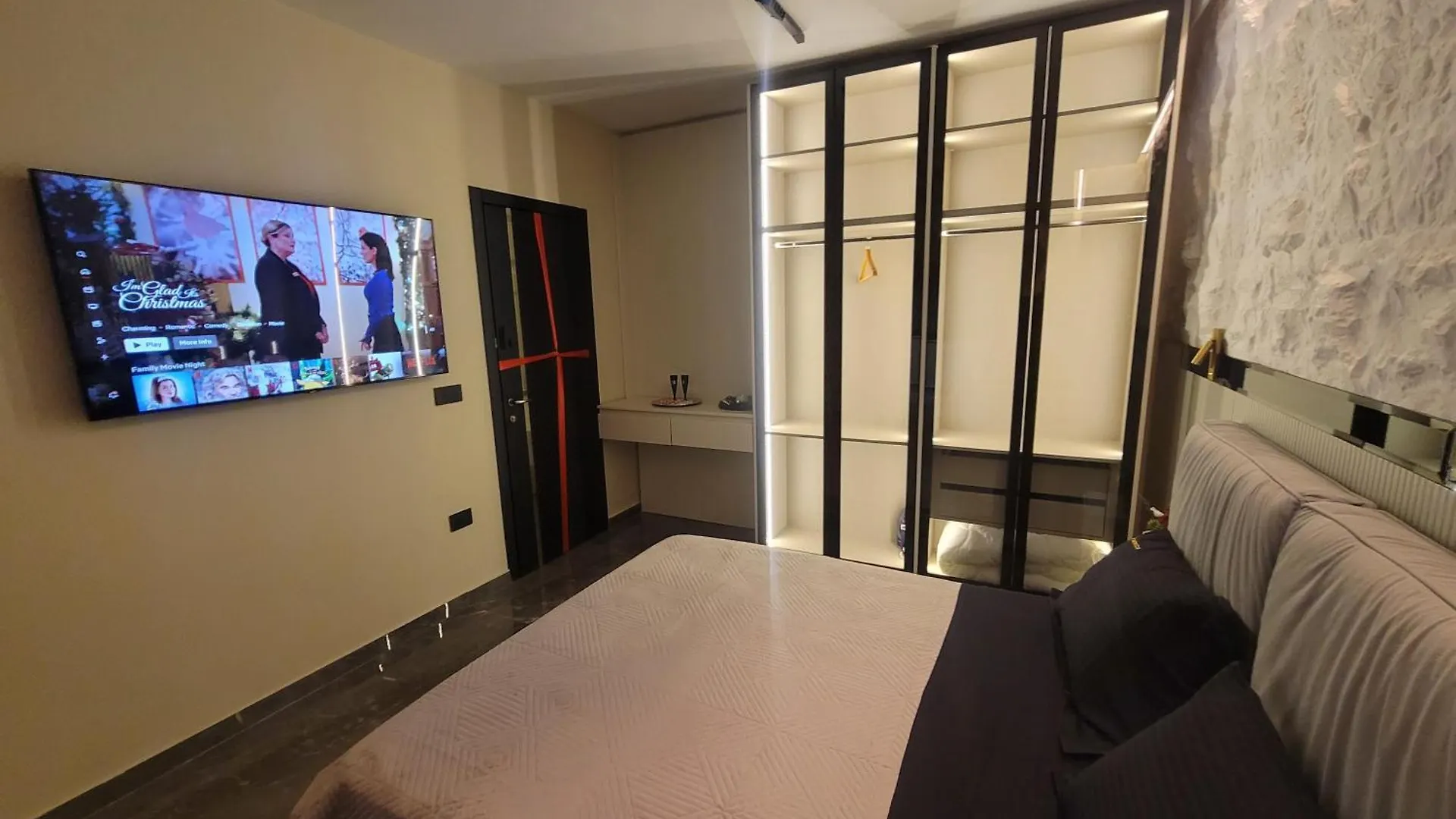 La Mirage Suites & Apartments Tirana