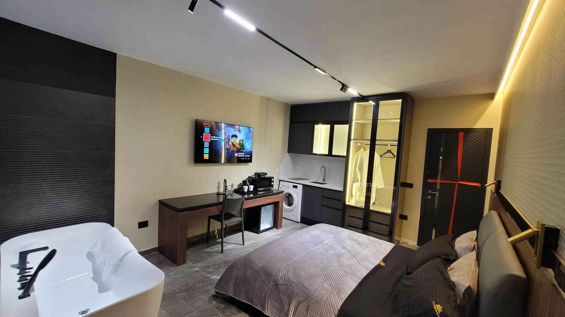La Mirage Suites & Apartments Tirana