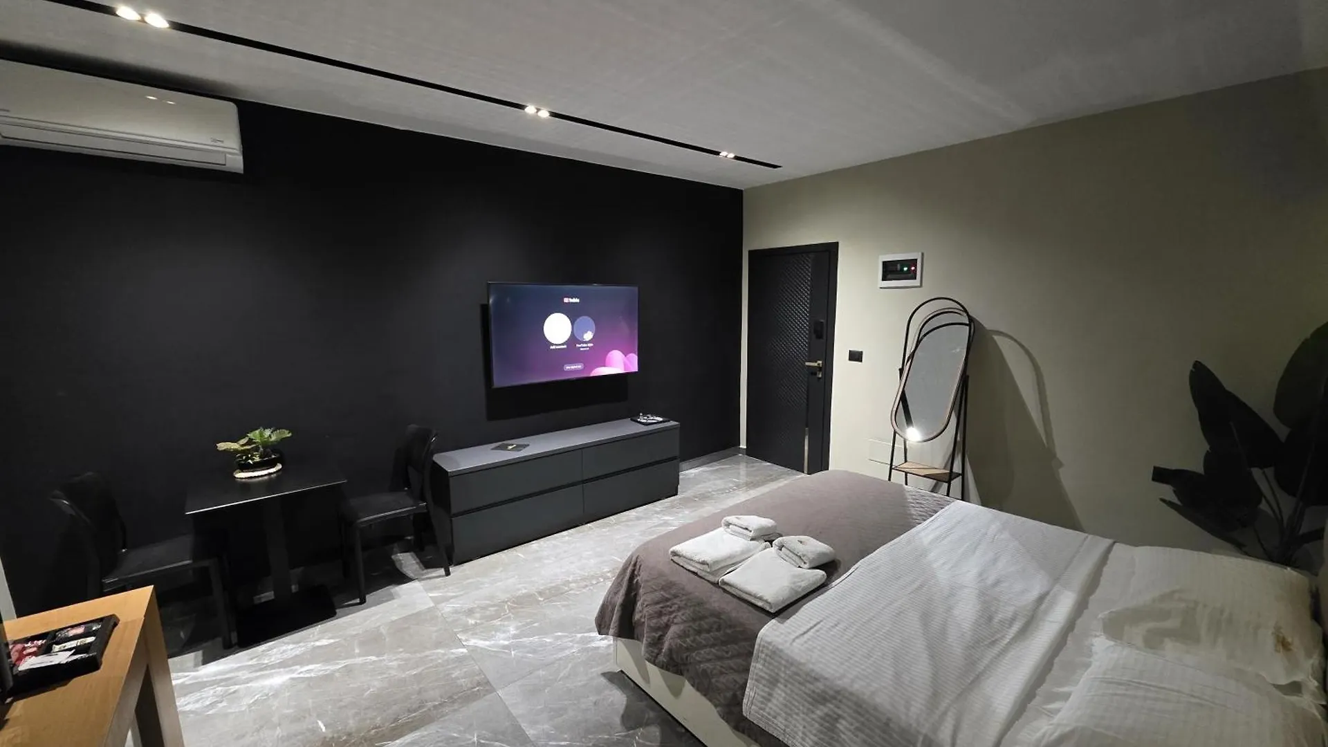 La Mirage Suites & Apartments Tirana